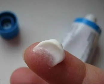 Застуда на губі як лікувати швидко в домашніх умовах (умовах) Застуда на губі як лікувати швидко в домашніх умовах