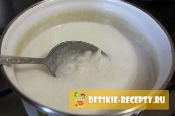 Протерта рисова каша для грудничка, дитячі рецепти, страви