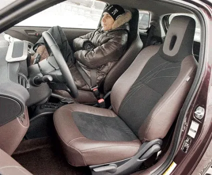 Перевіряємо, яких жертв вимагає toyota iq