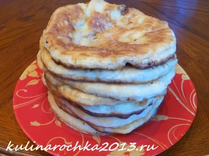 Рецепт хачапурі з картоплею на сковороді - готуємо смачно, красиво і по-домашньому! (Картоплею) Рецепт хачапурі з картоплею на сковороді - готуємо смачно, красиво і по-домашньому!