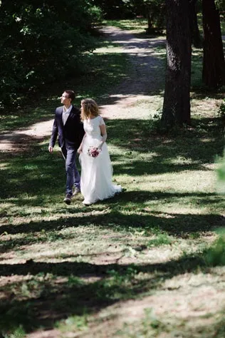 Романтична фотосесія в ботанічному саду (фотосесія в ботанічному саду) Романтична фотосесія в ботанічному саду