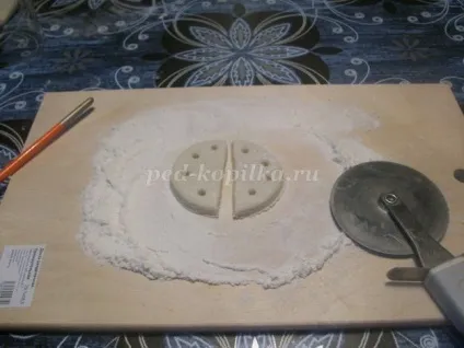 Різдвяний янгол із солоного тіста своїми руками (руками) Різдвяний янгол із солоного тіста своїми руками
