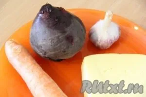 Салат з капусти, редиски і огірків - готуємо покроково з фото