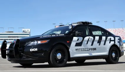 Найкращі поліцейські автомобілі (Ford Police Interceptor) Найкращі поліцейські автомобілі