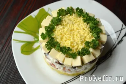 Салат наречена - рецепт з фото з куркою і грибами з кефіру майонезной заправкою 7 рецептів (салат) Салат наречена - рецепт з фото з куркою і грибами з кефіру майонезной заправкою 7 рецептів