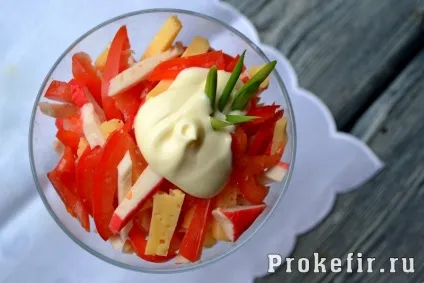 Салат наречена - рецепт з фото з куркою і грибами з кефіру майонезной заправкою 7 рецептів (фото) Салат наречена - рецепт з фото з куркою і грибами з кефіру майонезной заправкою 7 рецептів