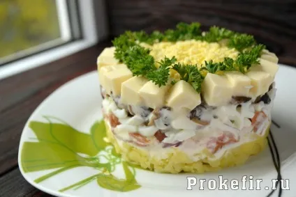 Салат наречена - рецепт з фото з куркою і грибами з кефіру майонезной заправкою 7 рецептів (салат) Салат наречена - рецепт з фото з куркою і грибами з кефіру майонезной заправкою 7 рецептів