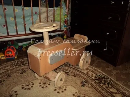 Саморобний дерев'яний трактор - саморобки для дітей (збірки) Саморобний дерев'яний трактор - саморобки для дітей