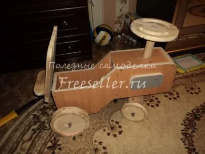 Саморобний дерев'яний трактор - саморобки для дітей (саморобки) Саморобний дерев'яний трактор - саморобки для дітей