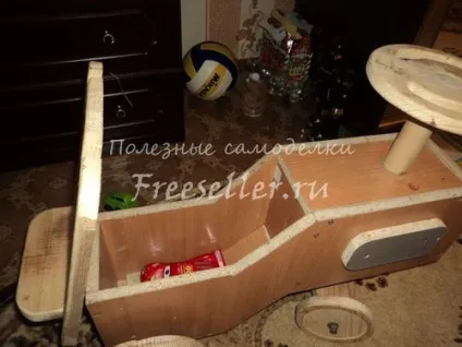 Саморобний дерев'яний трактор - саморобки для дітей (зробити) Саморобний дерев'яний трактор - саморобки для дітей