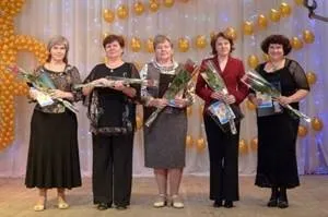Жартівливі номінації для вчителів (вчителів) Жартівливі номінації для вчителів