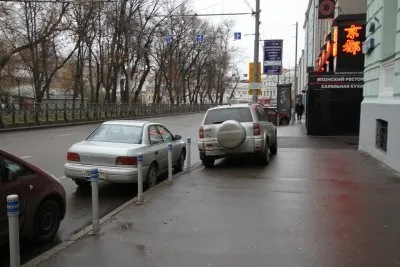Штраф за паркування на тротуарі сума штрафу, визначення тротуару по пдд, парковка, зупинка, (штраф) Штраф за паркування на тротуарі сума штрафу, визначення тротуару по пдд, парковка, зупинка,