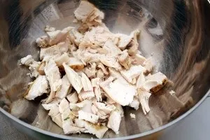 Скільки калорій в вареної курячої грудки (скільки) Скільки калорій в вареної курячої грудки
