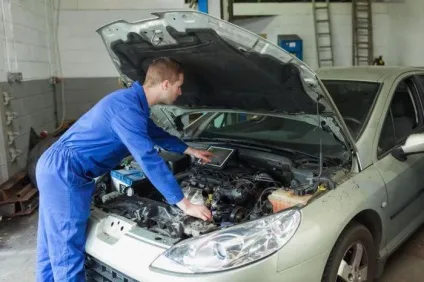 Скільки заробляє автомеханік вУкаіни (заробляє) Скільки заробляє автомеханік вУкаіни