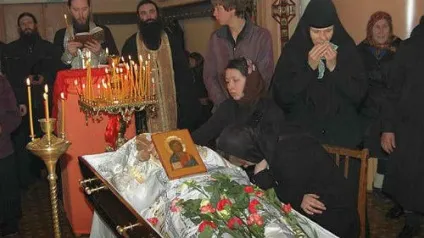 Сонник людина в труні уві сні до чого сниться людина в труні (сонник) Сонник людина в труні уві сні до чого сниться людина в труні