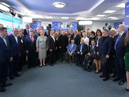 Нищівна перемога «едра» і дивана чому партія влади виграла вибори - політика, Україна (політика) Нищівна перемога «едра» і дивана чому партія влади виграла вибори - політика, Україна