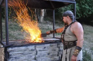 Сонник велетень чоловік, жінка, люди уві сні бачити до чого сняться (сонник велетень що снитися людина себе бачити наснитися побачити) Сонник велетень чоловік, жінка, люди уві сні бачити до чого сняться