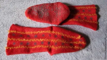 Створюємо затишні повстяні шкарпетки - ярмарок майстрів - ручна робота, handmade (вода) Створюємо затишні повстяні шкарпетки - ярмарок майстрів - ручна робота, handmade