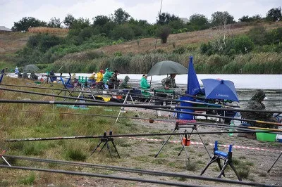 Спінінг на карася як зробити, зібрати, спорядити, оснастити і як ловити! (Зробити) Спінінг на карася як зробити, зібрати, спорядити, оснастити і як ловити!