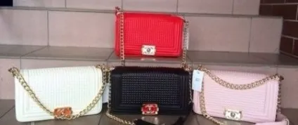 Сумки chanel (шанель) 2017 (79 фото) boy, скільки коштує оригінал, пляжна, біла (chanel) Сумки chanel (шанель) 2017 (79 фото) boy, скільки коштує оригінал, пляжна, біла