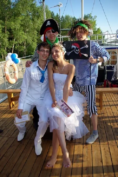 Весілля на теплоході, виїзна реєстрація на теплоході ціна (весілля) Весілля на теплоході, виїзна реєстрація на теплоході ціна