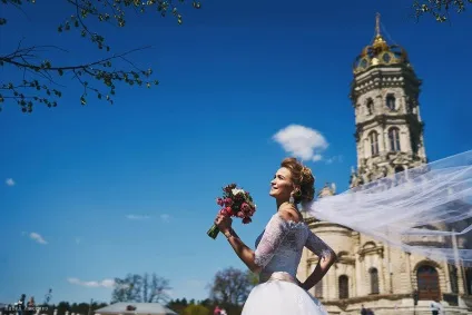 Весільна фотосесія навесні - ідеї на кожен місяць (весільна) Весільна фотосесія навесні - ідеї на кожен місяць
