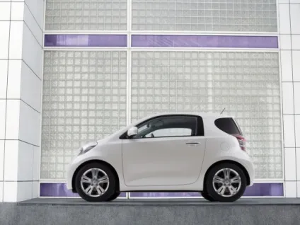 Toyota iq - автомобіль для розумників - статті автовиробники toyota iq (автомобіль) Toyota iq - автомобіль для розумників - статті автовиробники toyota iq