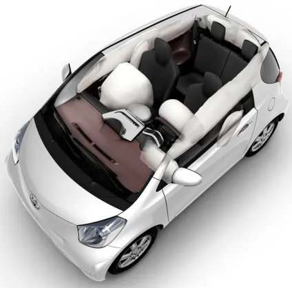 Toyota iq - японський Смартік