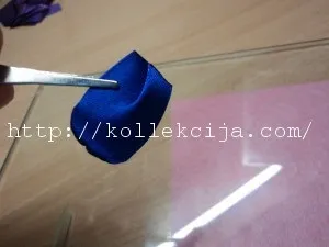 Тюльпани з атласної стрічки