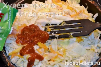 Тушкована капуста з кабачками - дієтичні рецепти (кабачками) Тушкована капуста з кабачками - дієтичні рецепти