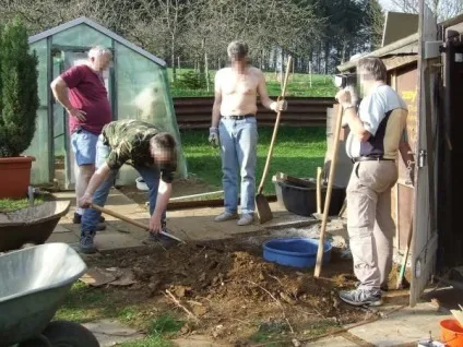 Туалет на дачі своїми руками фото, відео інструкція (дачі) Туалет на дачі своїми руками фото, відео інструкція