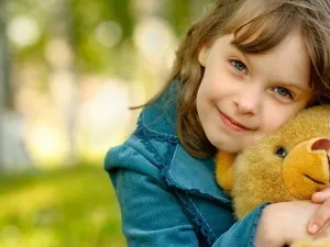 Як навчити дитину бути доброю, дитячий телефон довіри