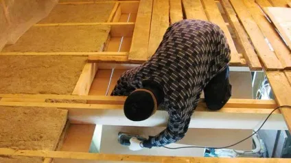 Утеплення лазні стіни зовні і зсередини, підлогу, стелю (стіни) Утеплення лазні стіни зовні і зсередини, підлога, стеля