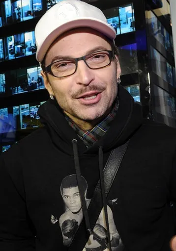 Провідні mtv Україна, фото, зірки мтв раніше і зараз, журнал cosmopolitan (зараз) Провідні mtv Україна, фото, зірки мтв раніше і зараз, журнал cosmopolitan