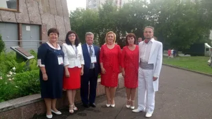 Вокальне тріо компроміс запросили виступити в Сарові на концерті в честь 25-річчя прийняття (тріо) Вокальне тріо компроміс запросили виступити в Сарові на концерті в честь 25-річчя прийняття
