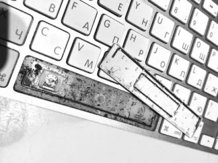 Час збирання як правильно почистити клавіатуру apple, огляди від icanto (apple) Час збирання як правильно почистити клавіатуру apple, огляди від icanto