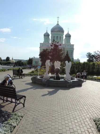 Вокальне тріо компроміс запросили виступити в Сарові на концерті в честь 25-річчя прийняття (компроміс) Вокальне тріо компроміс запросили виступити в Сарові на концерті в честь 25-річчя прийняття