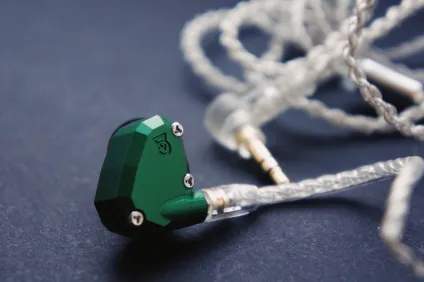 Всі зараз говорять про campfire audio