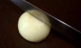 Хризантема з лука своїми руками