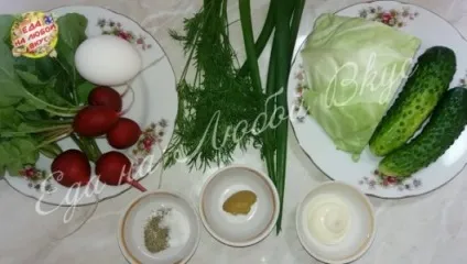 Хрусткий салат з молодої капусти з огірками, їжа на будь-який смак (салат капуста редис огірок) Хрусткий салат з молодої капусти з огірками, їжа на будь-який смак