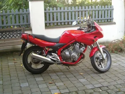 Yamaha diversion (Ямаха диверсія) 600, огляд модельного ряду, технічні характеристики мотоцикла (600 кубів) Yamaha diversion (Ямаха диверсія) 600, огляд модельного ряду, технічні характеристики мотоцикла