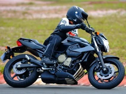 Yamaha diversion (Ямаха диверсія) 600, огляд модельного ряду, Технічні характеристики мотоцикла (модельного) Yamaha diversion (Ямаха диверсія) 600, огляд модельного ряду, технічні характеристики мотоцикла