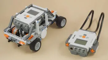 Гоночна машина - автобот »робот з lego nxt 2 (віддаленого рульового управління) Гоночна машина - автобот »робот з lego nxt 2