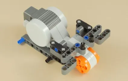Гоночна машина - автобот »робот з lego nxt 2 (віддаленого рульового управління) Гоночна машина - автобот »робот з lego nxt 2