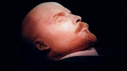 Живі мерці 18 померлих, яких зберегли час і люди (яких) Живі мерці 18 померлих, яких зберегли час і люди