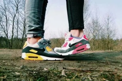 Як відрізнити справжні кросівки «nike» від підробки - quaer (nike) Як відрізнити справжні кросівки «nike» від підробки - quaer