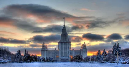 10 Самих іронічних цитат викладачів МДУ про іспити () 10 Самих іронічних цитат викладачів МДУ про іспити