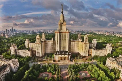 10 Самих іронічних цитат викладачів МДУ про іспити () 10 Самих іронічних цитат викладачів МДУ про іспити