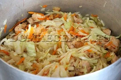 Як приготувати капусту, тушковану з куркою - смачний рецепт з фото (куркою) Як приготувати капусту, тушковану з куркою - смачний рецепт з фото