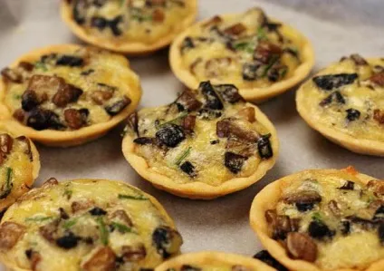 Як приготувати тарталетки з грибами, куркою і сиром (куркою) Як приготувати тарталетки з грибами, куркою і сиром